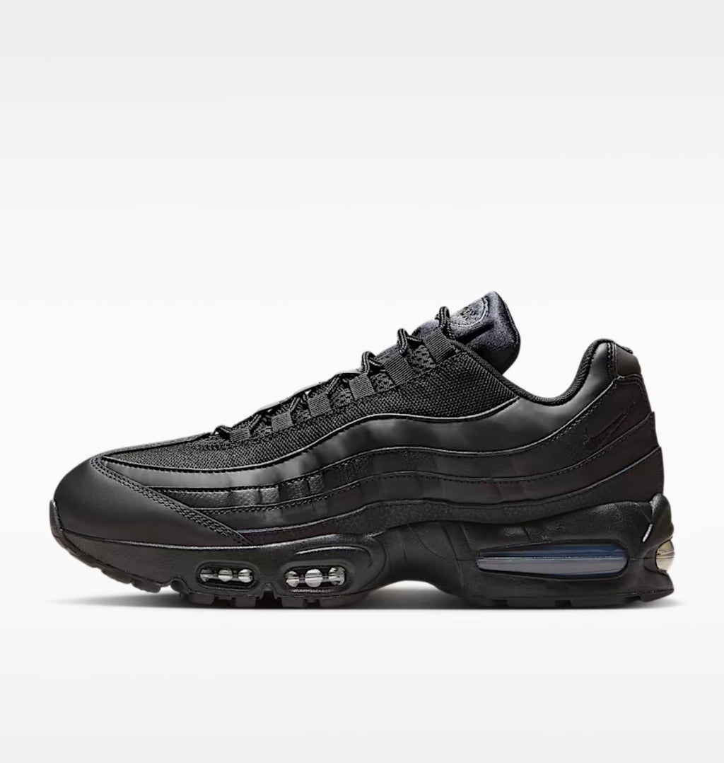 Nike Air Max 95 "Triple Black"