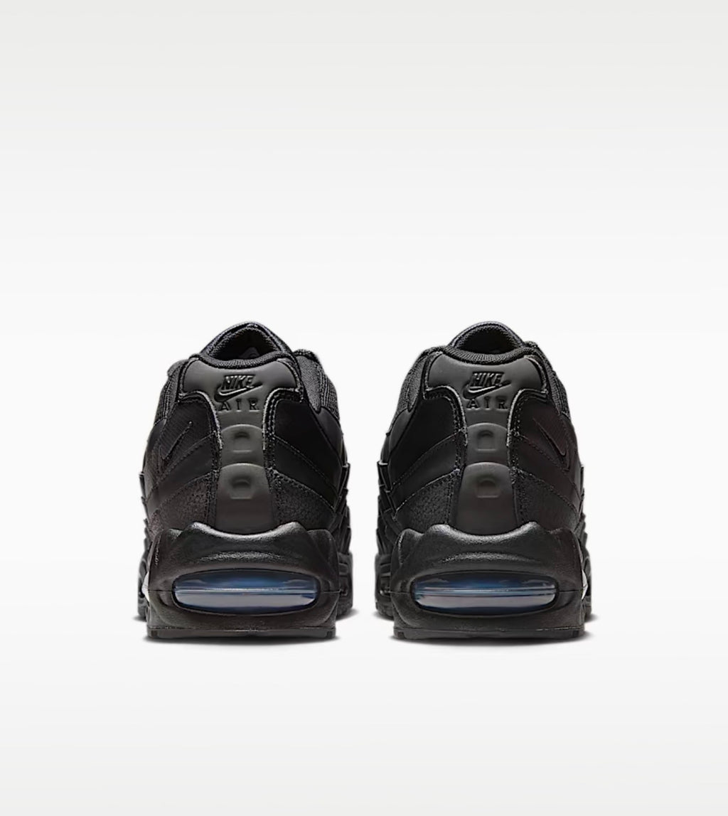 Nike Air Max 95 "Triple Black"