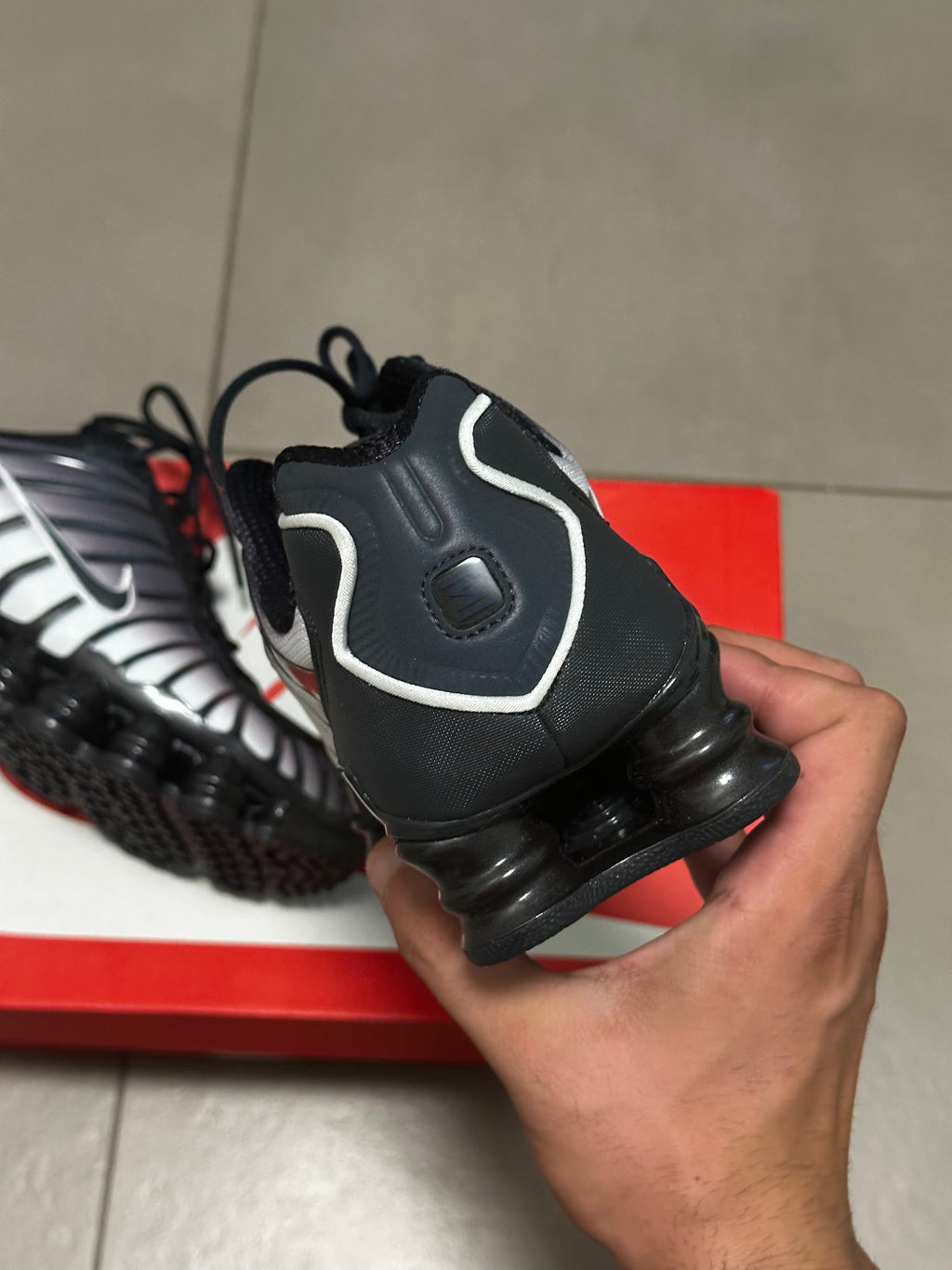 Nike Shox TL "Off Noire"
